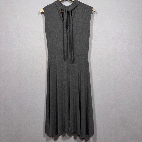 Dip Sleeveless Gray Midi Dress Medium Neck Tie Versatile Classic Flattering Soft - Picture 1 of 9